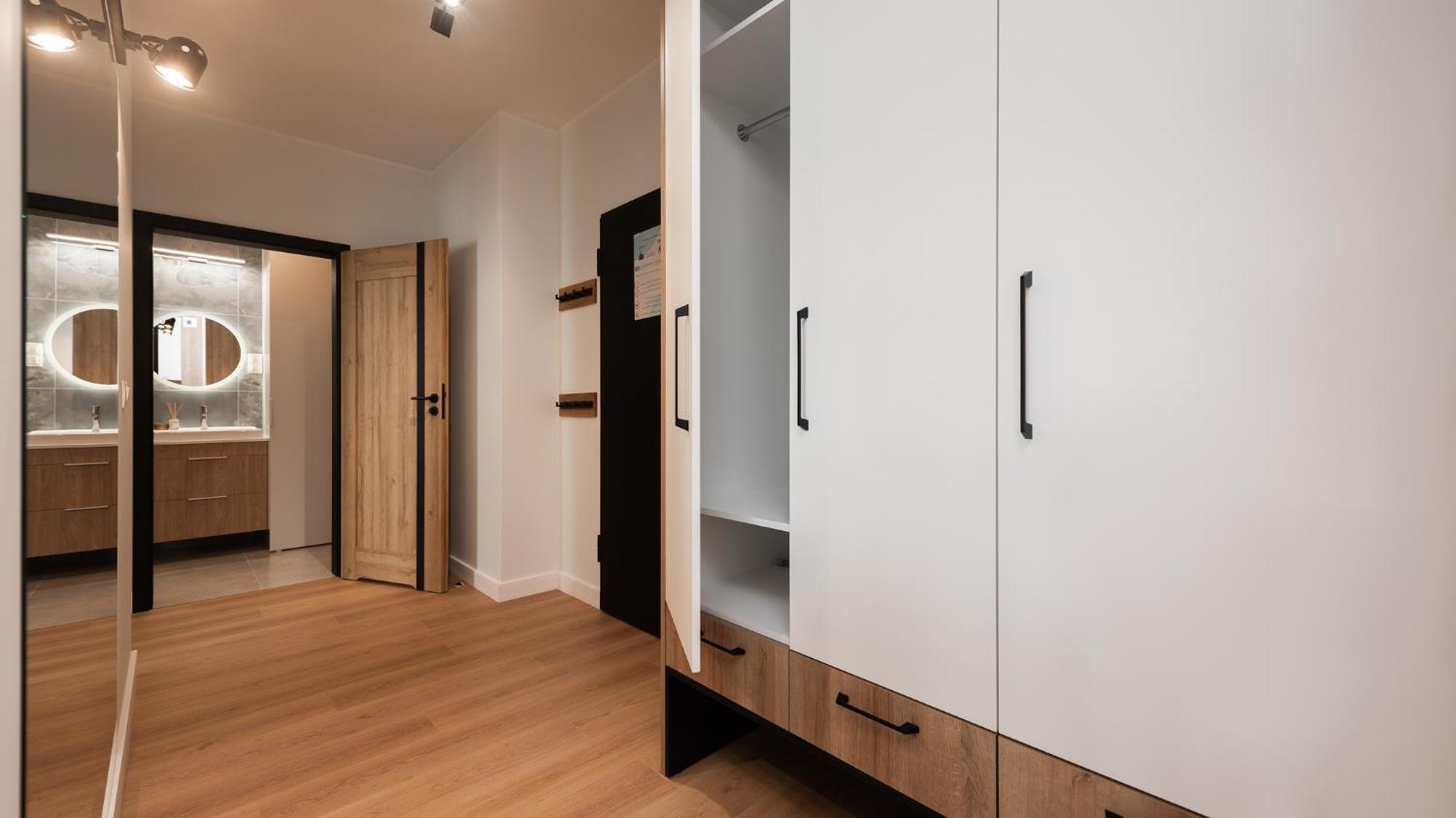 Flatbook - City Center Apartments Doki Living 格但斯克 客房 照片
