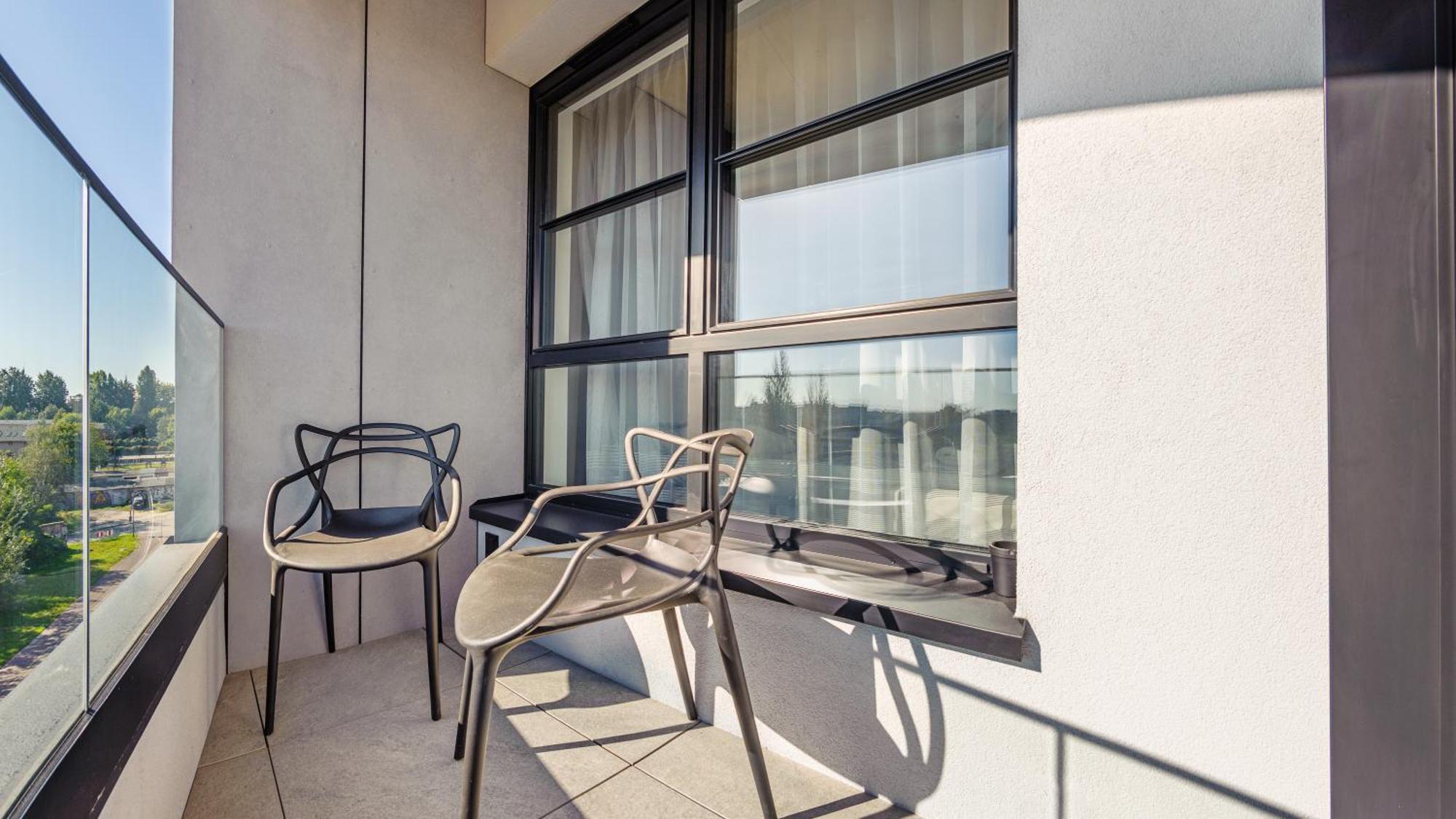 Flatbook - City Center Apartments Doki Living 格但斯克 外观 照片